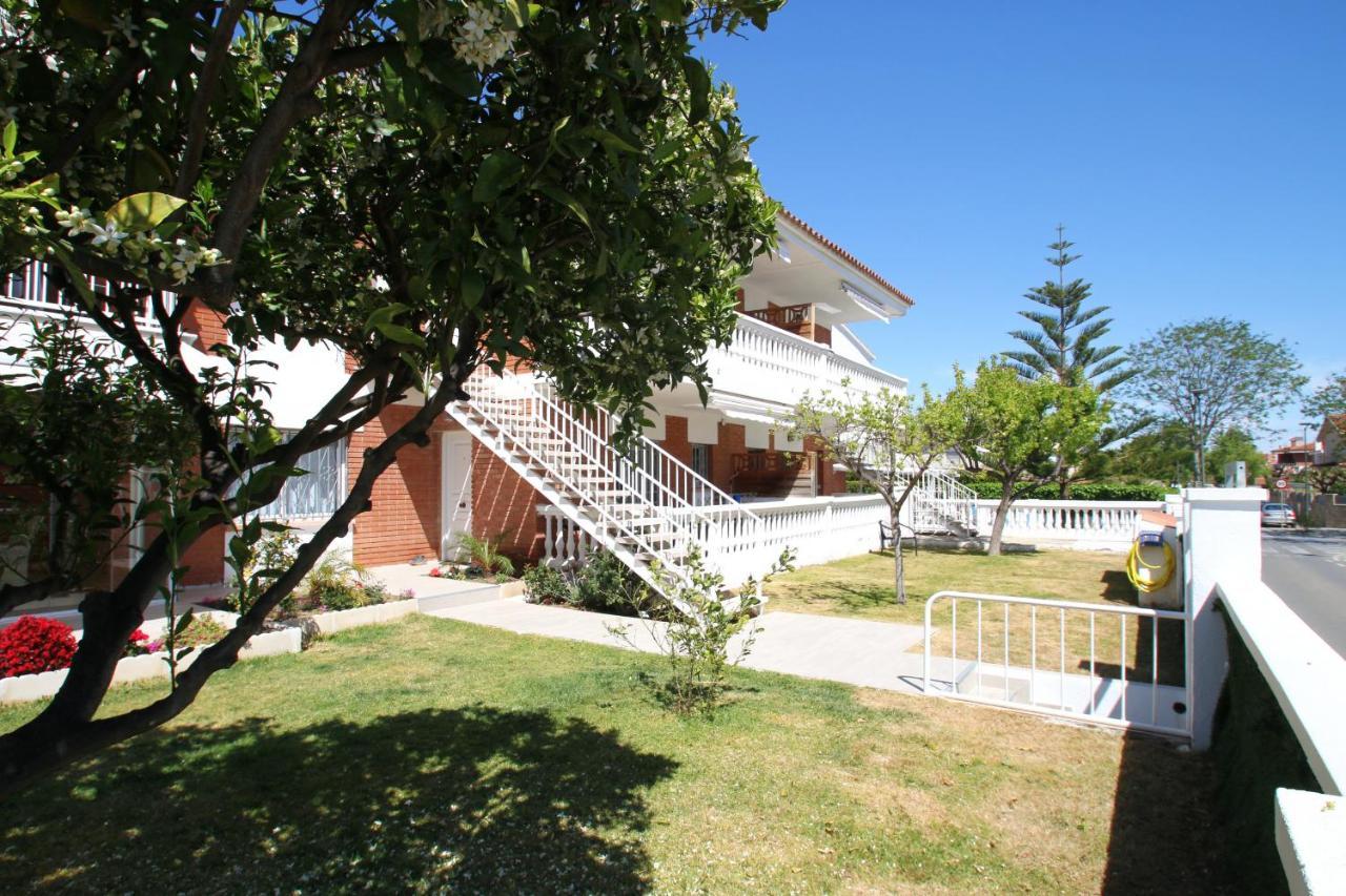 Casa Rosales 2 Apartment Cambrils Exterior photo